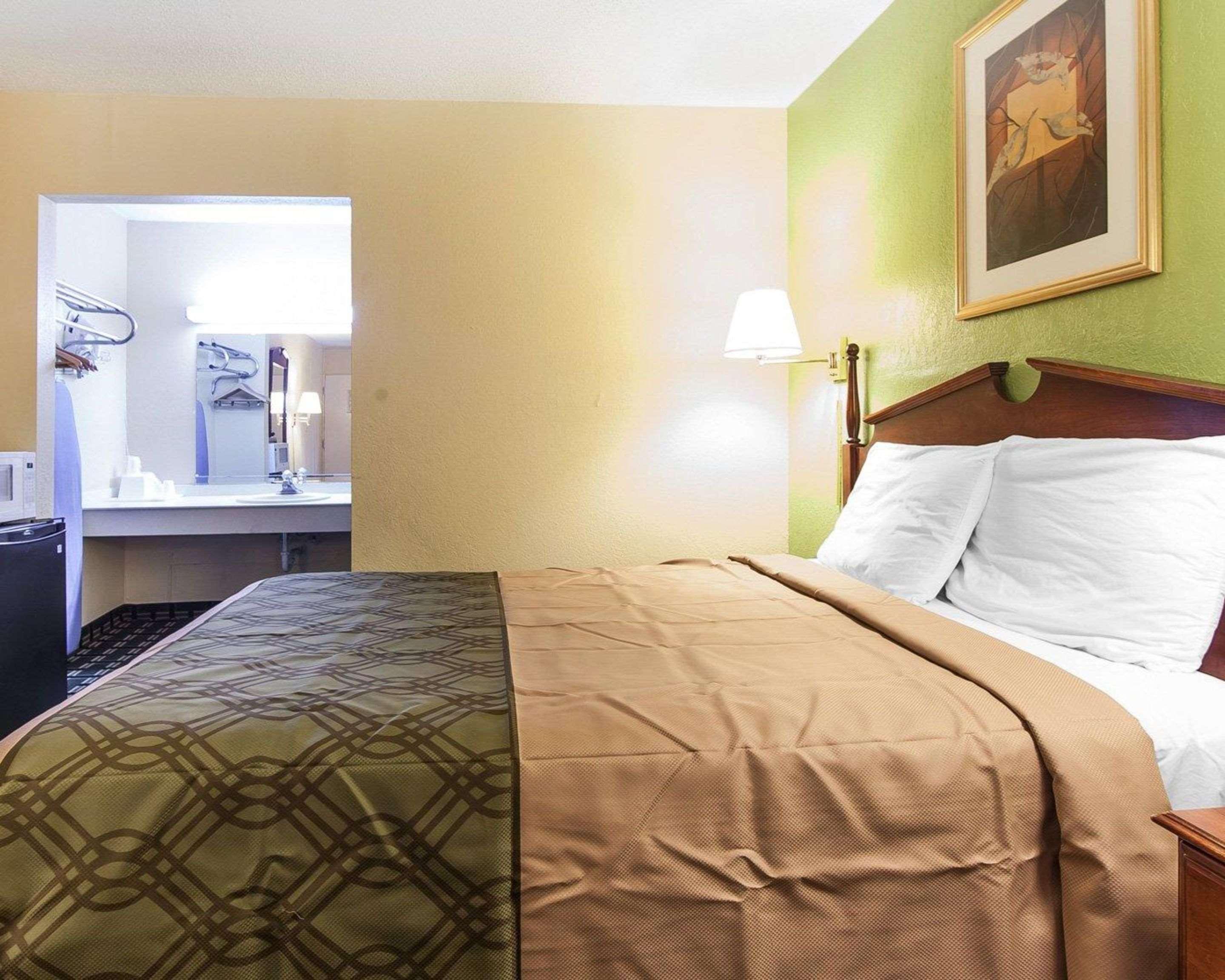 Econo Lodge Cleveland Eksteriør bilde
