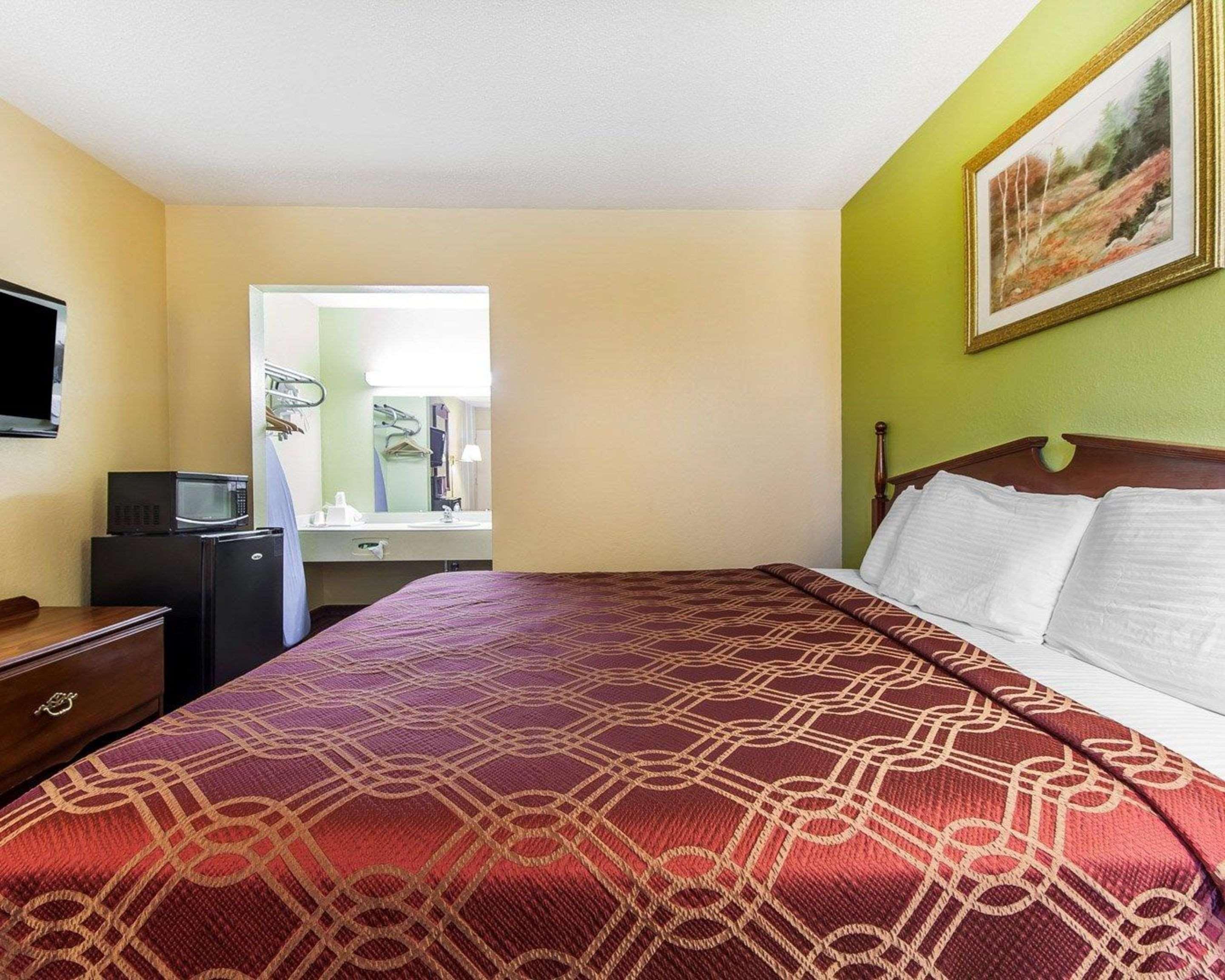 Econo Lodge Cleveland Eksteriør bilde